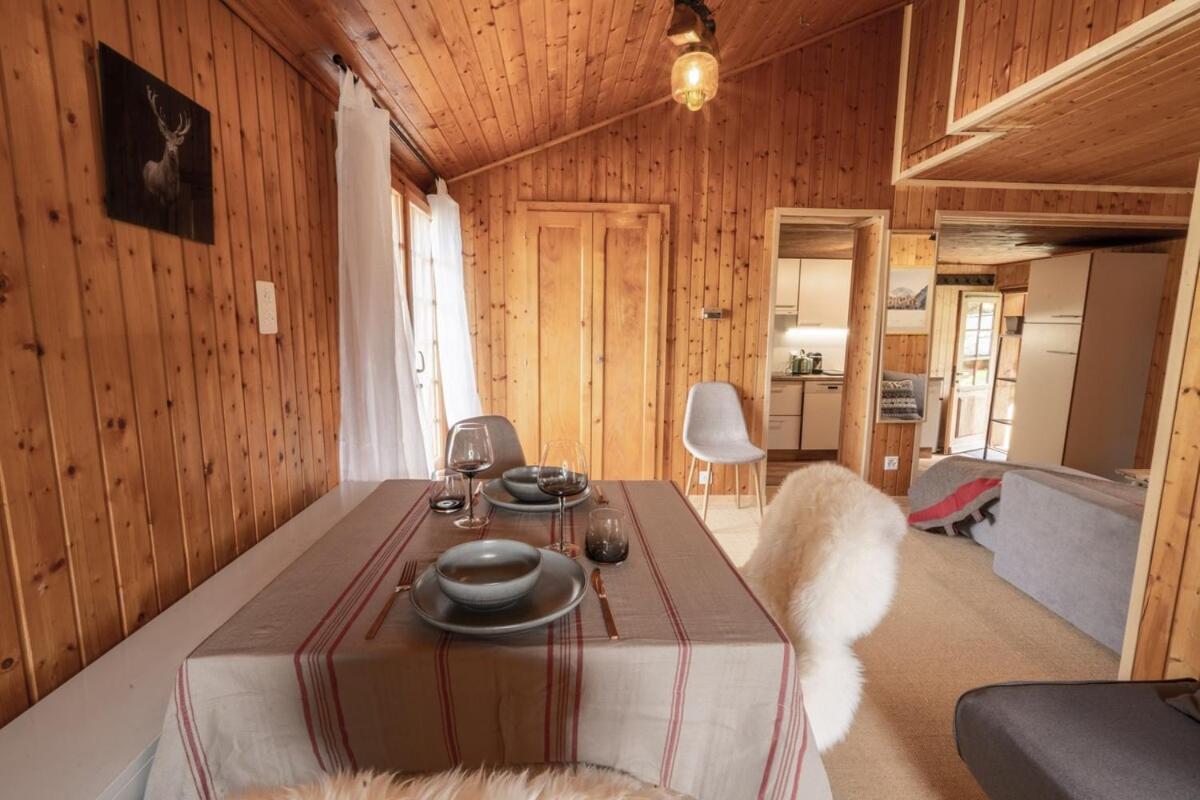 Гостевой дом Cosy Chalet With Panoramic Views In Вербье Экстерьер фото